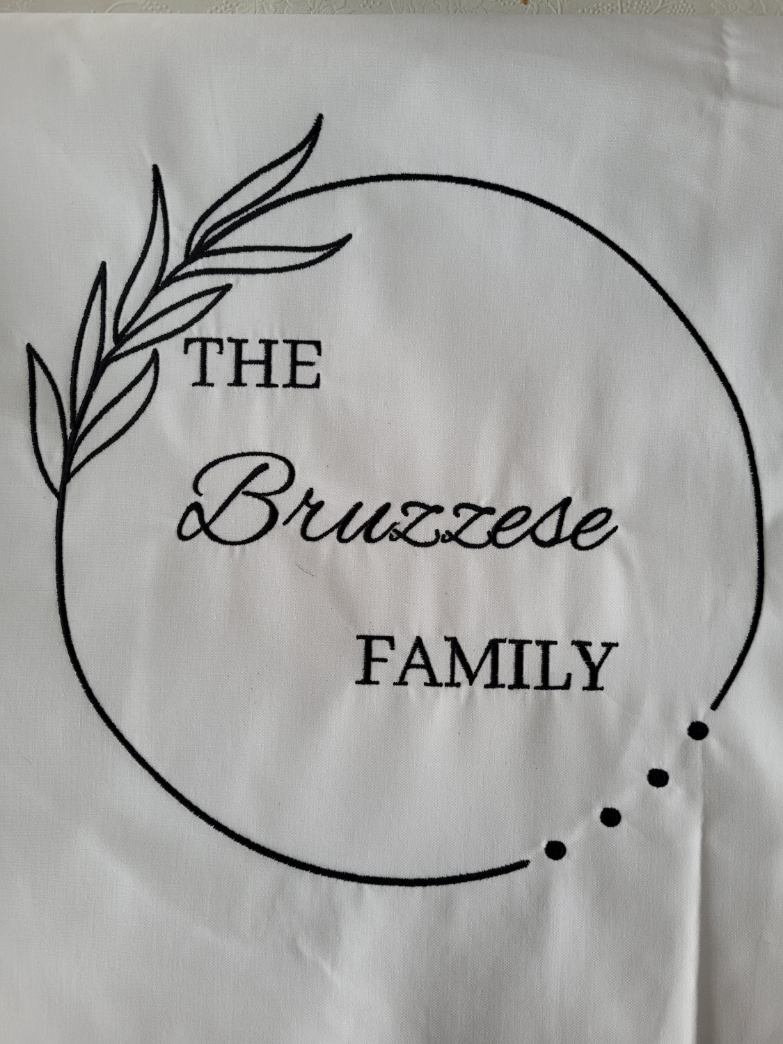 family-crest-embroidery-design