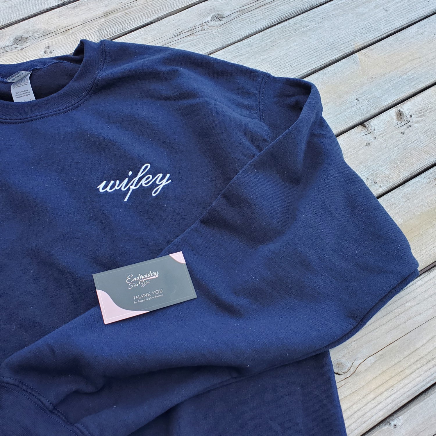 wifey-quote-crewneck-embroidery